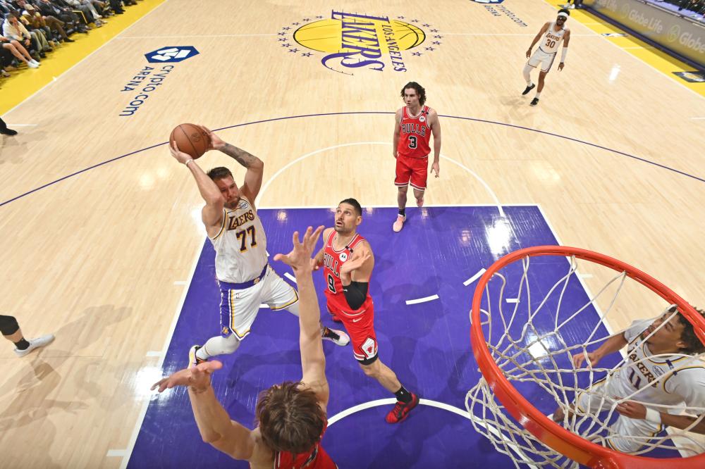 表现再次站 表现再次站